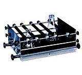 Image of Labnet Universal Platform Adjustable Securing Hardware. Holds A Variety Of Containers. S2040-15