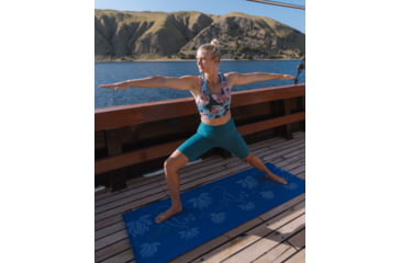 Image of Body Glove Strike A Pose Sports Bra - Daisy Teal E3FE477F, M, Daisy Teal, BGB1136-DSTEAL-M