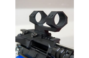 Image of AIM Sports Inc 30mm Cantilever Scope Mount 1.5 Height, Black, Small, MTCLF315