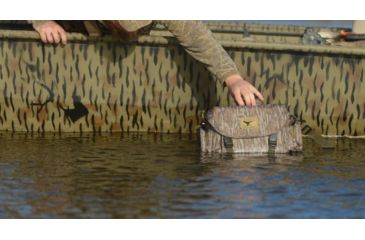 Image of Avery Outdoors Floating Blind Carrying Bag, BTML 00628