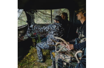 Image of Barronett Blinds Beast Hub Blind, Backwoods Camo, BE650BW