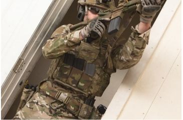 Image of Blue Force Gear Helium Whisper Ten Speed Horizontal Triple M4 Mag Pouch, Multicam HW-TSP-HZ-M4-3-MC