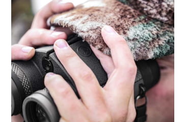 Image of Burris Signature HD 10x42mm LRF Roof Prizm Rangefinder Binocular, Black, 300299