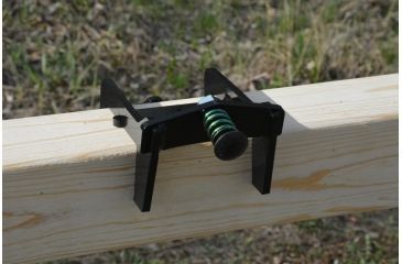 Image of CTS Targets Horizontal Pro Target Hanger, Black, 7.5in  L x 4.5in  W x 5.5in  H, NSN N CTS-HPH-039