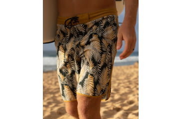 Image of Body Glove OG Scallop 19 Boardshorts - Mustard Palms 48437368, 33, Mustard Palms, DS1260-MUS-33