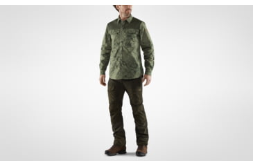 Image of Fjallraven Varmland G-1000 Shirt - Mens, Green Camo/Deep Forest, Extra Large, F87326-626-662-XL