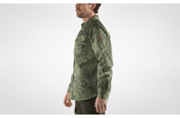 Image of Fjallraven Varmland G-1000 Shirt - Mens, Green Camo/Deep Forest, Extra Large, F87326-626-662-XL