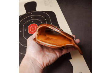 Image of Galco Masterbilt Revenger Belt Holster, Smith &amp; Wesson K Frame M19 2 1/2in, Smith &amp; Wesson K Frame M66 2 1/2in, Right Hand, Tan, REV112