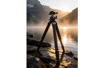 Image of Huto Lifestyle Lifestyle Onyx Stealth Carbon Fiber Tripod
