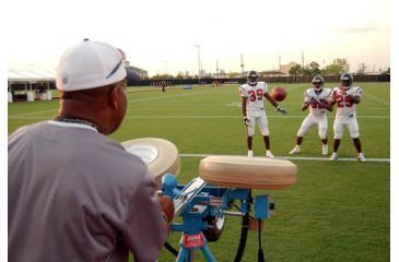 Image of Jugs Sports Football Passing Machine 220v M2700