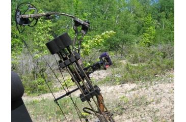 Image of Kwikee Kwiver 3 Arrow Quiver, Air Straight, Lightweight Archery Quivers, Black, K3AIRSBLK