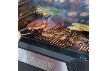 Image of Masterbuilt Gravity Series 560 Digital Charcoal Grill + Smoker, Black, Medium, MB20040220