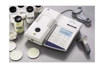 Image of Mettler Toledo Professional and Standard Level Halogen Moisture Analyzers, Each, METTLER TOLEDO Professional Level Halogen Moisture Analyzer, HR83