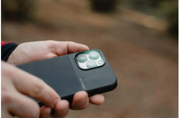 Image of Moment CineClear Snap-On Protection Filter, for iPhone 13 Pro/Pro Max, Black, 600-122