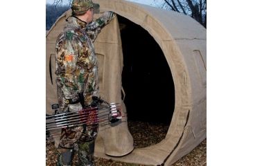 Image of Muddy Bale Blind, includes 4-Steel Stakes, 4-6in wide x 16in tall bungee slide, reversible window coverings, 6-12in wide x 16in tall bungee slide, reversible window coverings., Burlap MGB6000