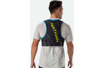 Image of Nathan Pinnacle 4l Vest Black/lime Sm NS40260-00022-S