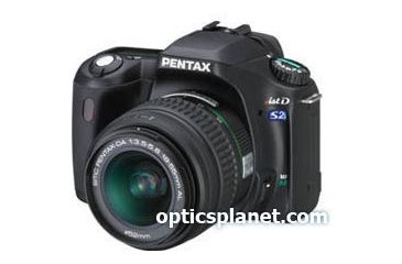 Image of Pentax *ist DS2 digital SLR camera 18476
