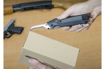 Image of Real Avid Gun Tool Pro Multi-Tool, Clam, Removable Magnetic Storage AVGTPRO
