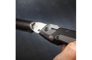 Image of Real Avid Gun Tool Pro Multi-Tool, Clam, Removable Magnetic Storage AVGTPRO