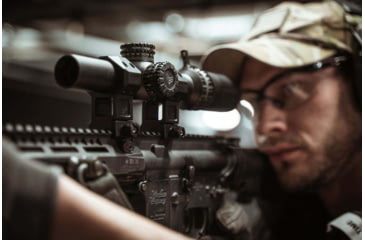 Image of Swampfox Arrowhead Series 1-6x24mm SFP IR Red MIL 30mm Tube Riflescope, Black, ARH16241-RL