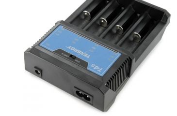 Image of Tenergy T4S Battery Charger, Black 01432
