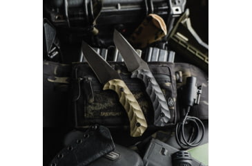 Image of Toor Knives Mullet Fixed Blade Knife, 4.0 in, CPM 154 Steel, G10 Handle, Carbon, Mullet-Carbon