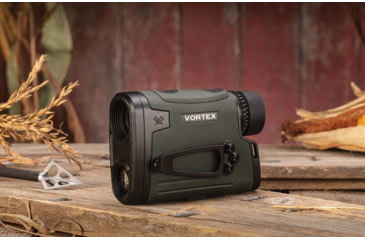 Image of Vortex Viper HD 3000 7x25mm Laser Rangefinder, Green/Black, LRF-VP3000