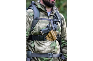 Image of Warne Chest Rig Holster w/Quick Detach Clips, Coyote, Glock 34/35, 9355