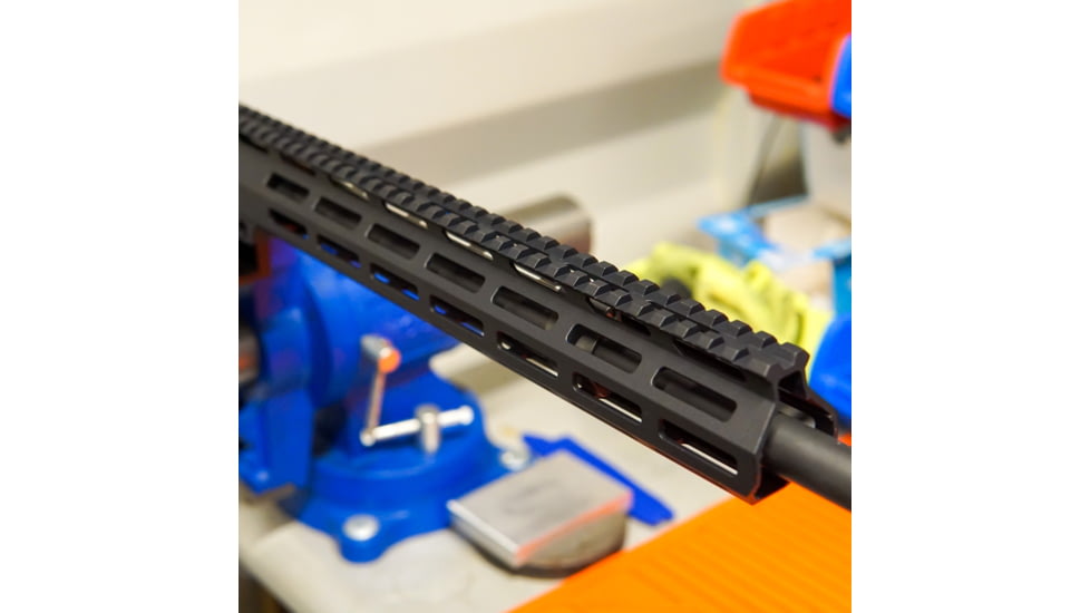 AIM Sports Inc AR-15/M4 M-LOK Wraith Handguard, 10in, Black, Medium, US-AS001