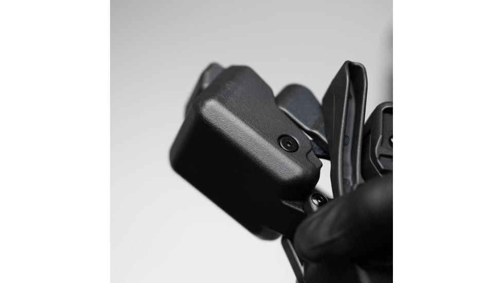 Alien Gear Holsters Rapid Force Polymer Level III OWB Belt Duty Holster, S&amp;W M&amp;P9c M2.0 Compact 4 In/M&amp;P9 2.0 4.25 In/Per. M&amp;P9 M2.0 C.O.R.E. Ported/Pro Series 4.25 In, Right Hand, Matte Black, Large Light, R3-M-0880-BK-RH-LL-A0-B