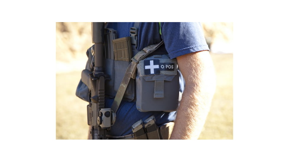 Blue Force Gear Helium Whisper Ten Speed Horizontal Triple M4 Mag Pouch, Wolf Gray HW-TSP-HZ-M4-3-WF