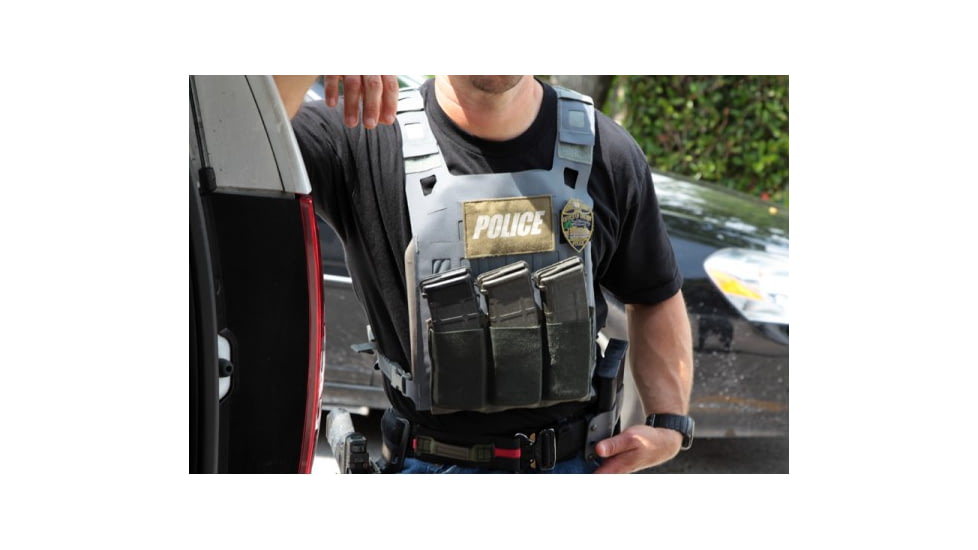 Blue Force Gear Helium Whisper Ten Speed Horizontal Triple M4 Mag Pouch, Wolf Gray HW-TSP-HZ-M4-3-WF