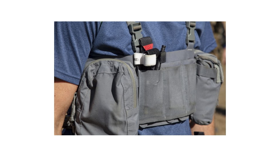 Blue Force Gear Helium Whisper Ten Speed Horizontal Triple M4 Mag Pouch, Wolf Gray HW-TSP-HZ-M4-3-WF