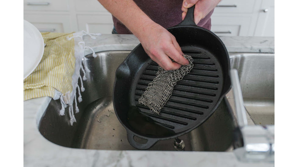 Camp Chef 7in x 7in Chainmail Scrubber, 7in x 7in, Silver, 7" x 7", CMS7