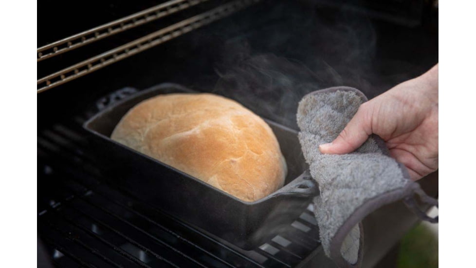 Camp Chef Cast Iron Bread Pan, Black, CIBP9