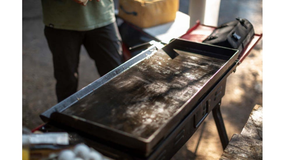 Camp Chef Professional 32in x 15in Steel Griddle, 32in Length x 15in Width Griddle, Black, SG60