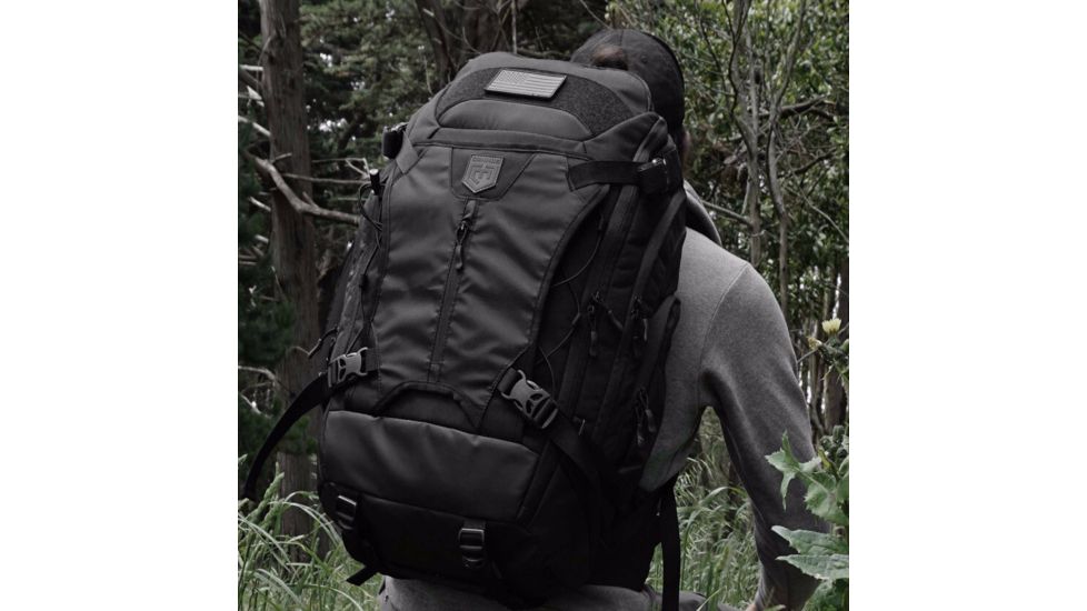 Cannae Marius Pack, Black, Large CPG-BP-MRB-L-B