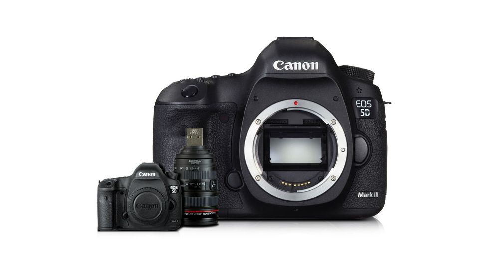 Canon EOS 5D Mark III EF 24-70mm f/4 IS Kit, Black 5260B054