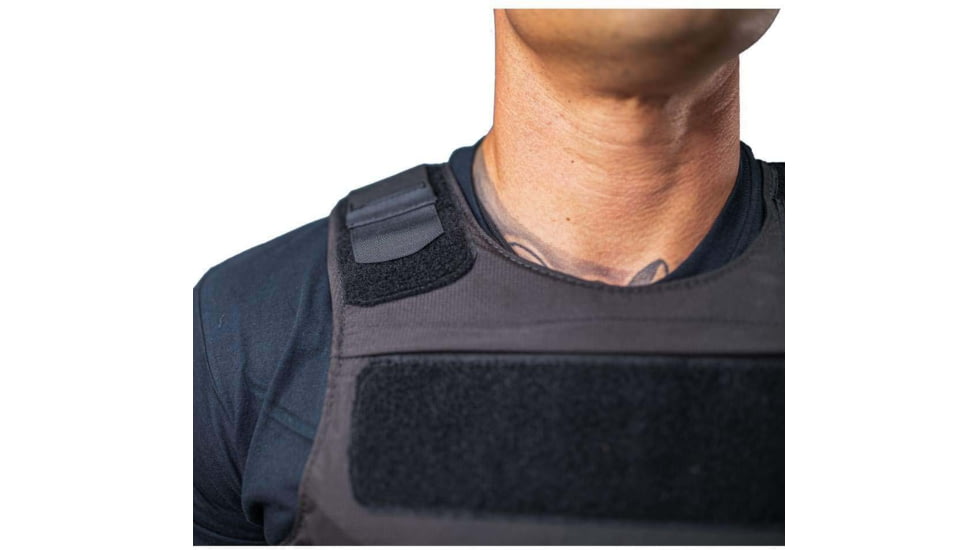 Citizen Armor Classic Body Armor and Carrier, C5 Standard IIIA, Black, AT-S085BK