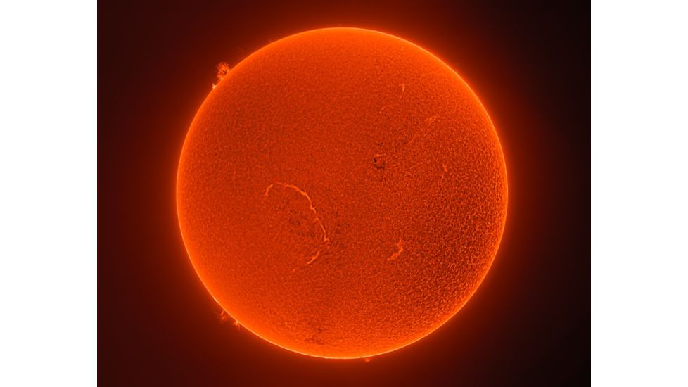 Coronado SolarMax III 70mm Solar Telescope w/ Richview and 15mm Blocking Filter 324005