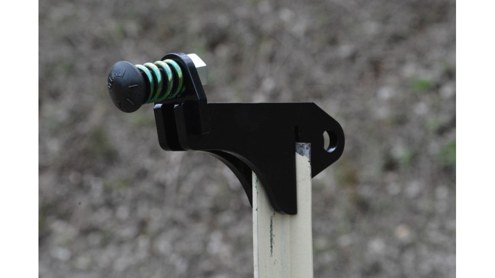 CTS Targets T-Post Pro Target Hanger, Black, 5in  L x 1.5in  W x 4in  H, NSN N CTS-TPP-036
