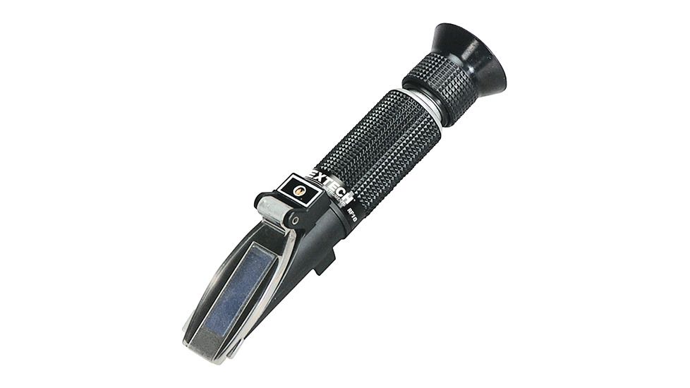Extech Instruments 0-32% Brix Refractometer, RF10