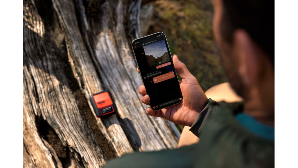 Garmin InReach Messenger Plus Communicator, Red/Black, 010-02887-00