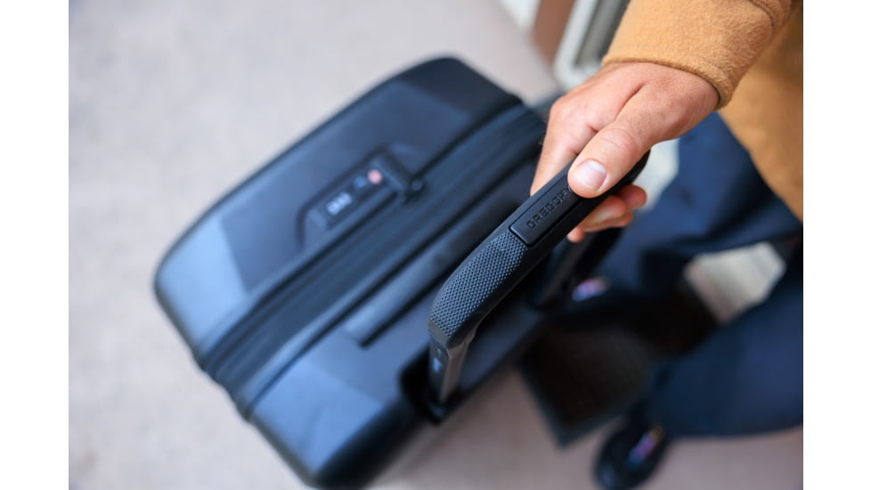 Gregory Cache Large Spinner Rolling Luggage