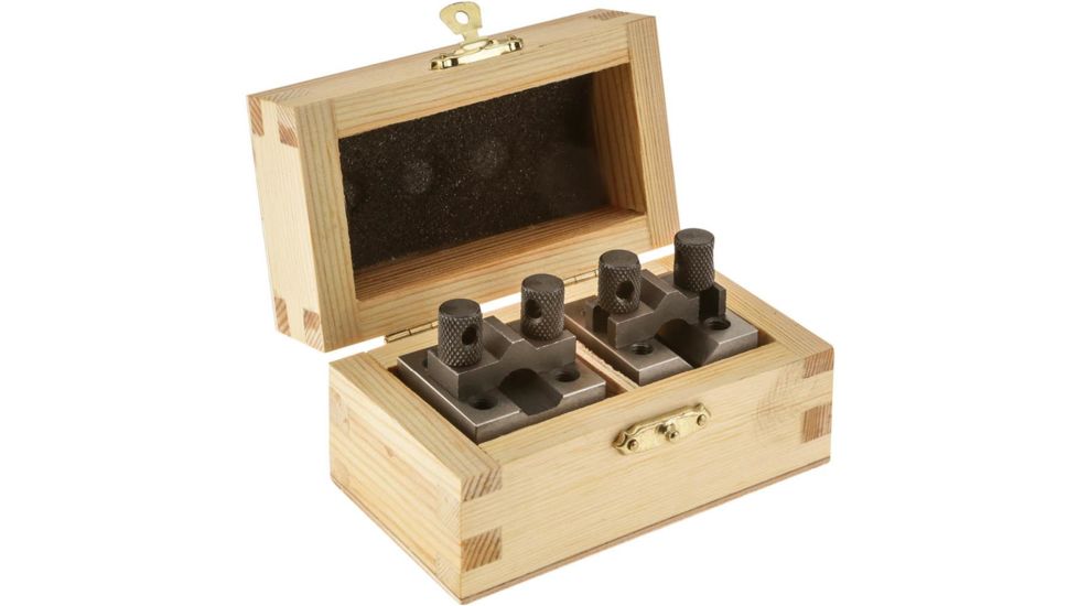Grizzly Industrial 90 V-Blocks w/ Clamp Set - 1-3/8in. x 1-3/8in. x 1-3/16in. G5643