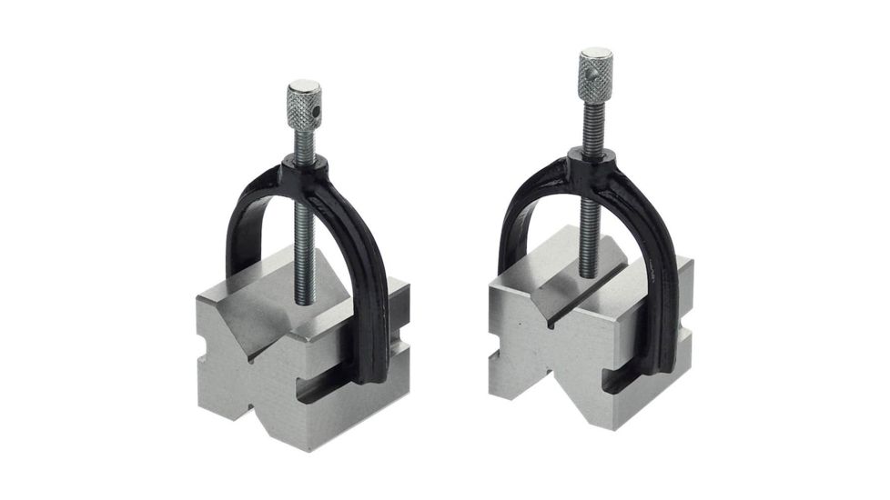 Grizzly Industrial V-Block Pair w/ Clamps 1-3/4in. H5609