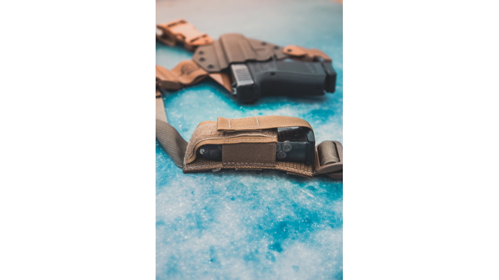 GunfightersINC Kenai Magazine Pouch, Coyote, ADD-GFMAG-COYOTE