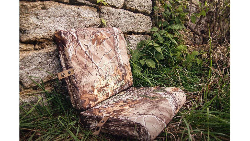 Hunt Comfort Specialist Super Light GelCore Folding Seat, Realtree Extra Camo, 16x4x2.5in HCSC80G