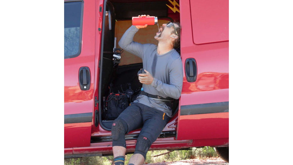 Hydro Flask 20oz Wide Mouth Flask, Goji, 20 oz, W20BTS612