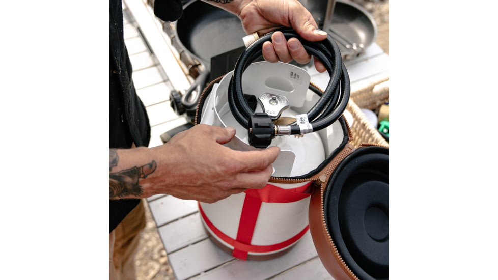 Ignik Gas Growler Deluxe Kit w/Adapter Hose and Carry Case, White, IGPRO-00219